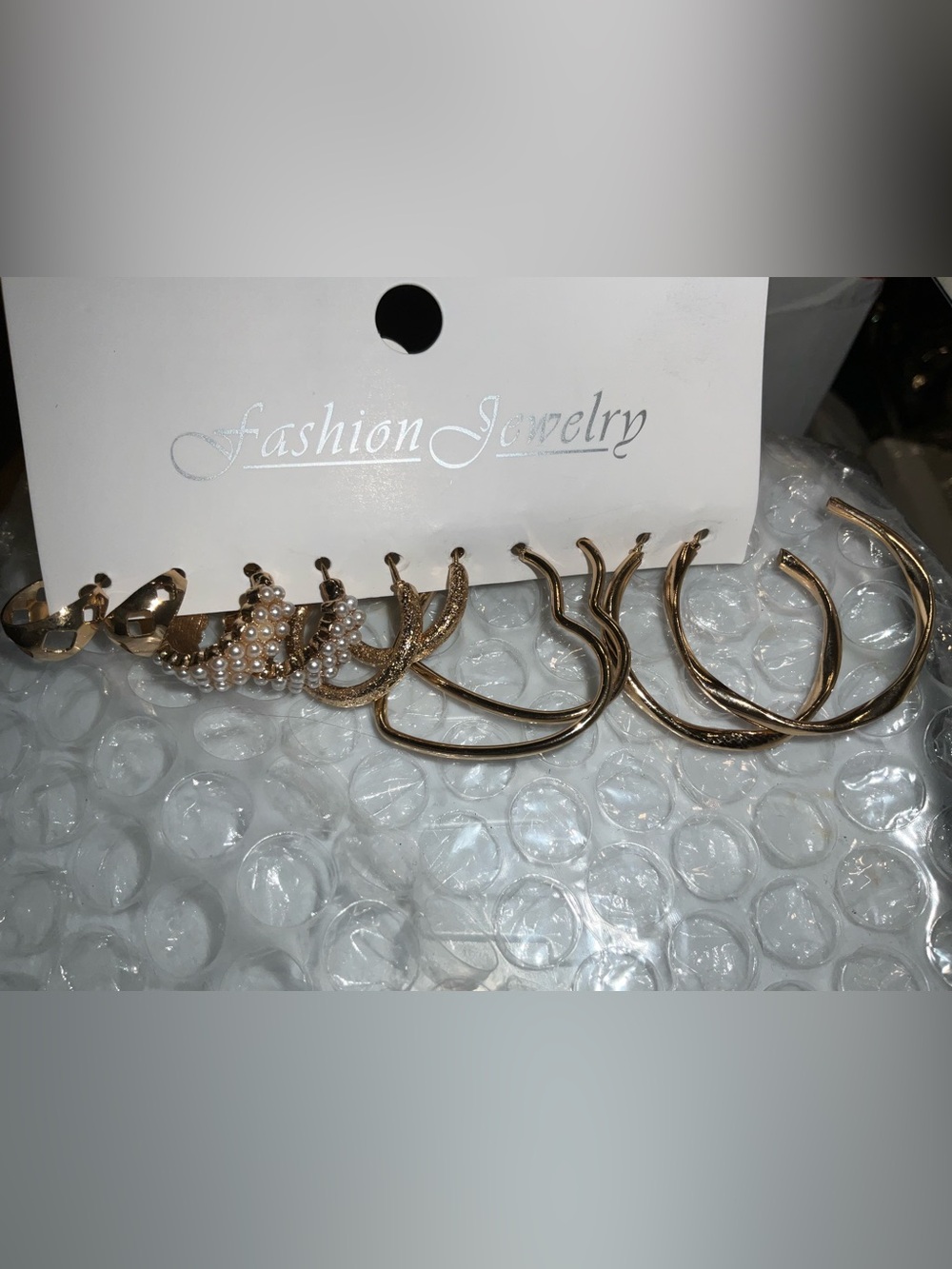 5PR Fashion Jewelry Gold Tone Mixed Hoop and Pearl Accent Earring Set new